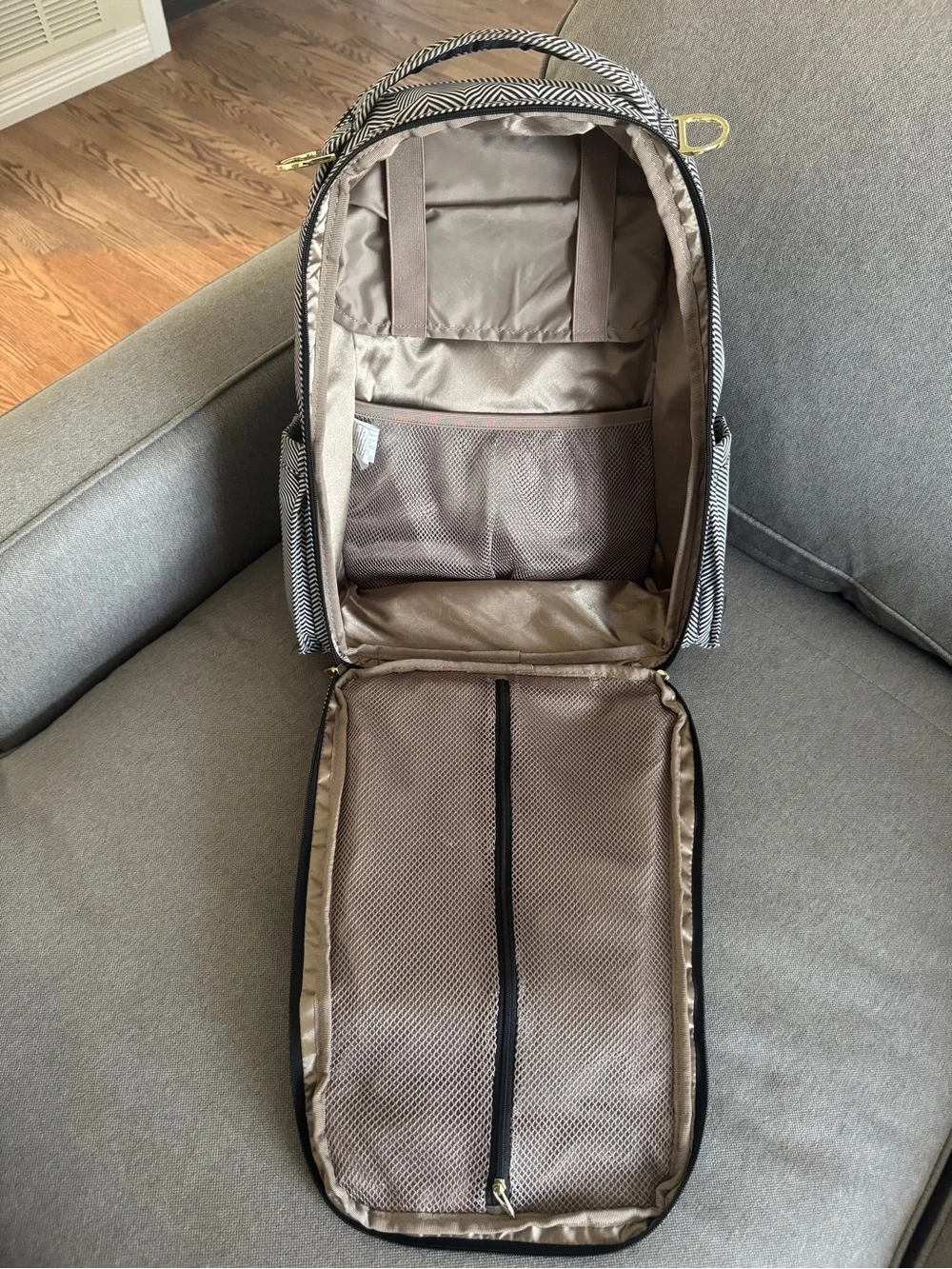 JuJuBe Be Right Back diaper backpack
